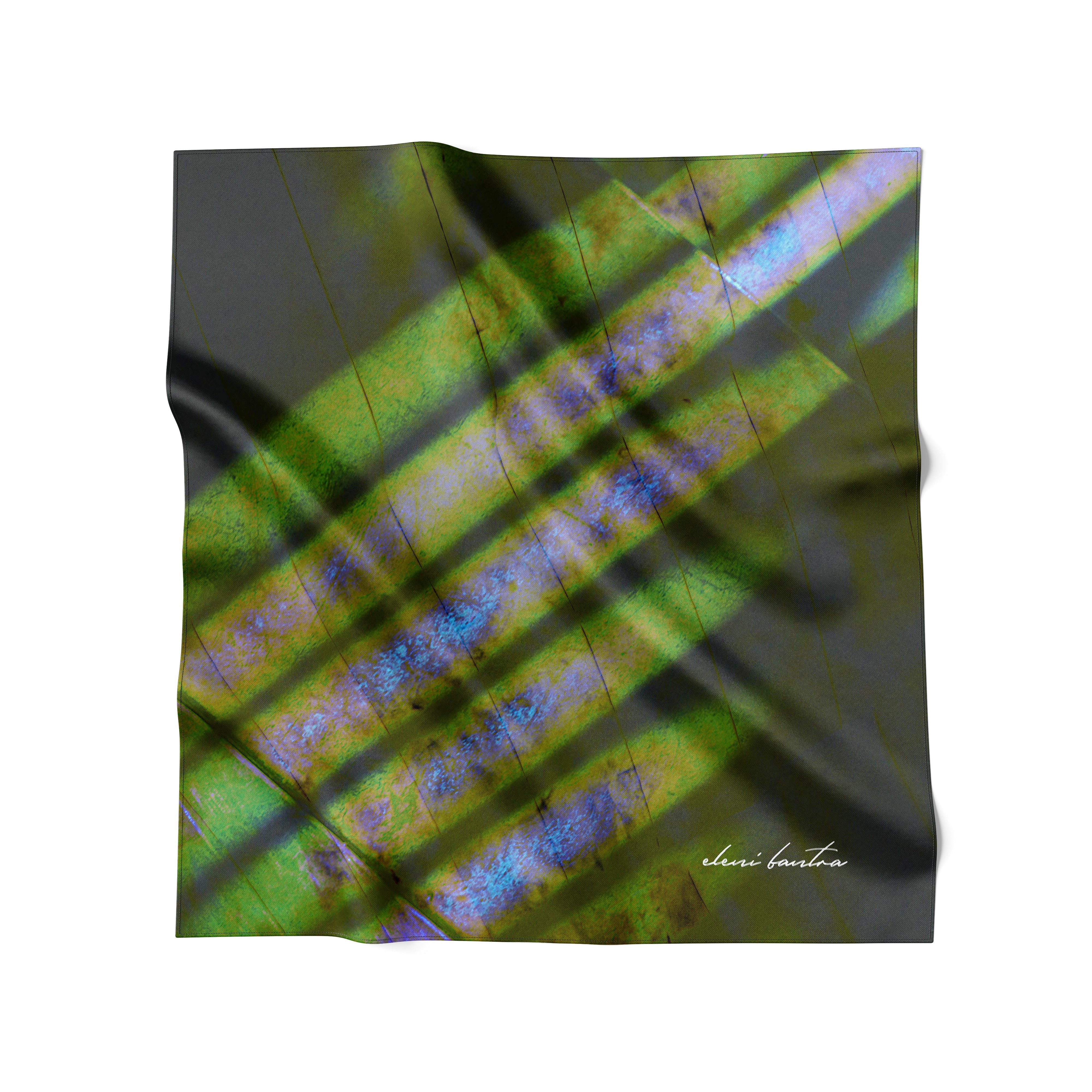 Actinidia Deliciosa 5x Silk Scarf